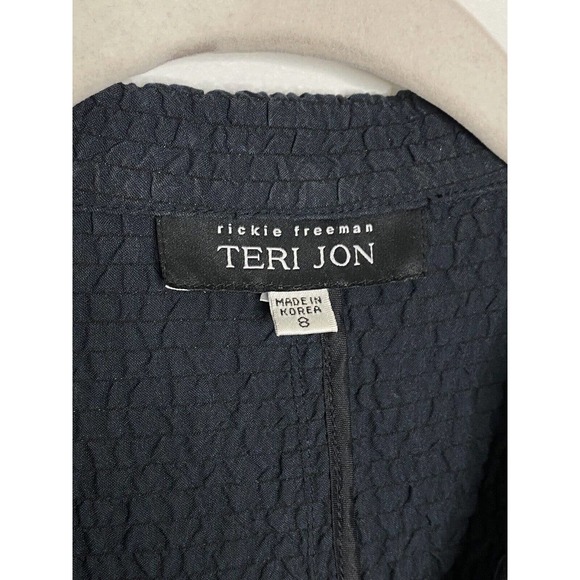 TERI JON Rickie Freeman Black Crinkle Button Light Blazer Jacket Size 8 - Picture 3 of 6